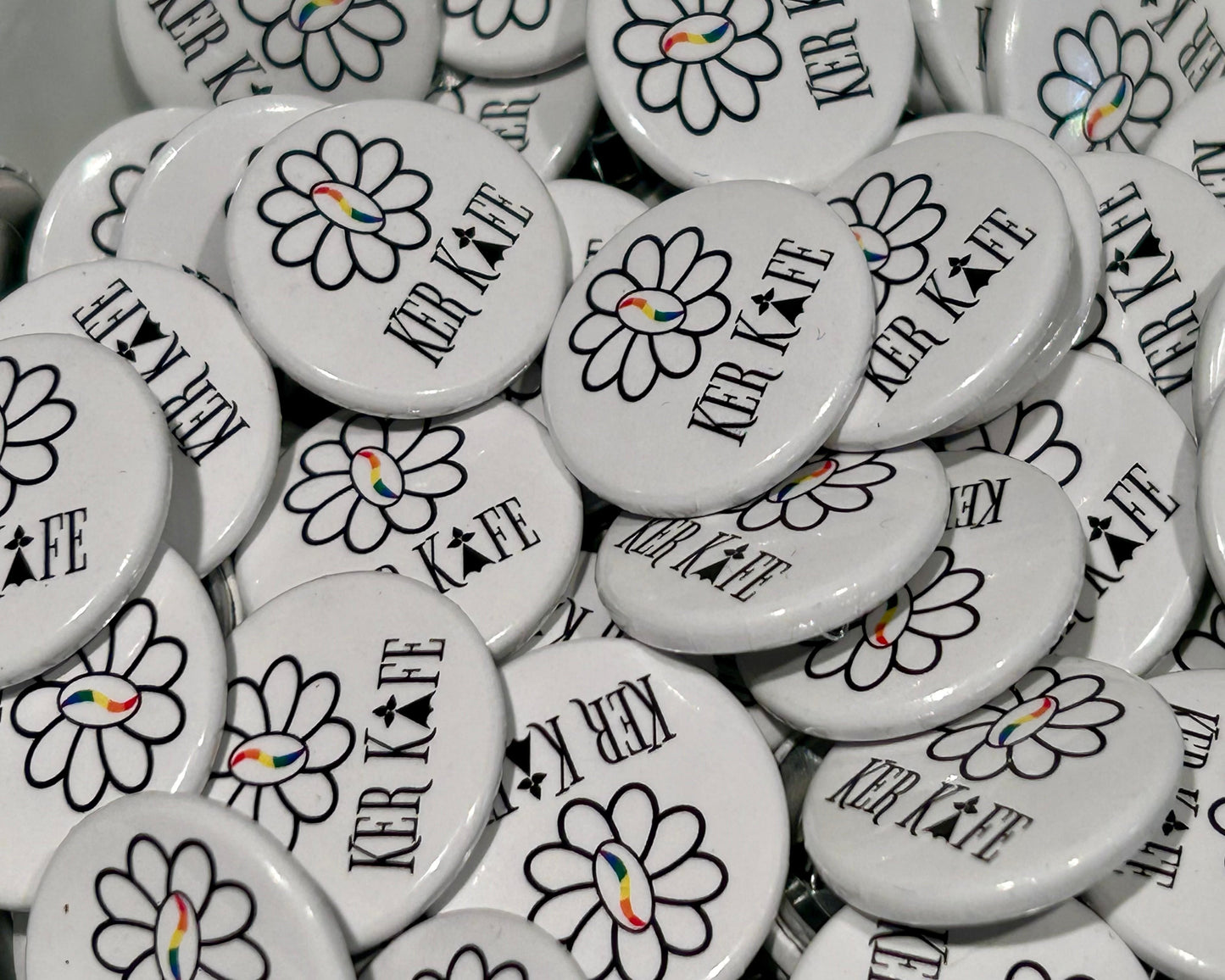 Pin's